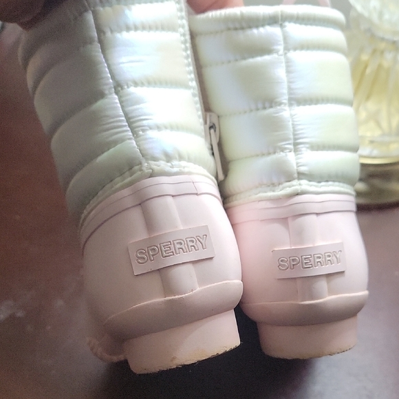 Sperry Light Pink and Cream Kids Boots - Picture 3 of 4